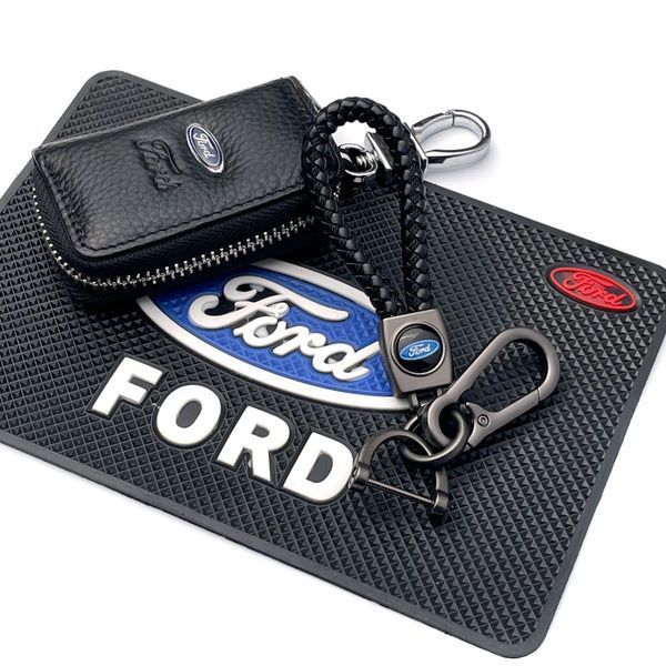 Автонабор №55 для Ford / Коврик панели / Брелок с карабином и чехол для автоключей с логотипом 1455 фото