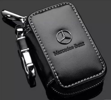 Автомобільна ключниця для ключів з логотипом Mercedes Benz 461044 фото