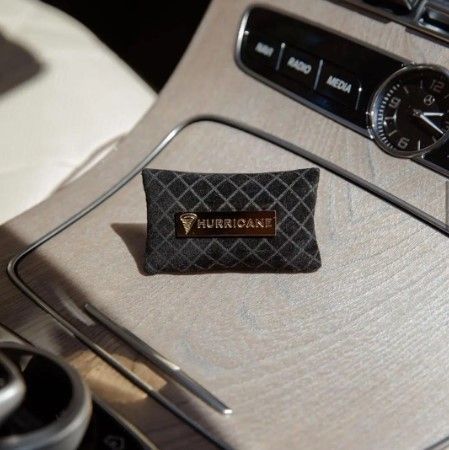 Ароматизатор автомобільний арома саші Hurricane Black Gold Premium ручної роботи 57700 фото