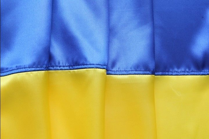 Підкреслити для авто УКРАЇНИ 145 x 90 см На Прапорець Матеріал Атласний 1 шт 64108 фото
